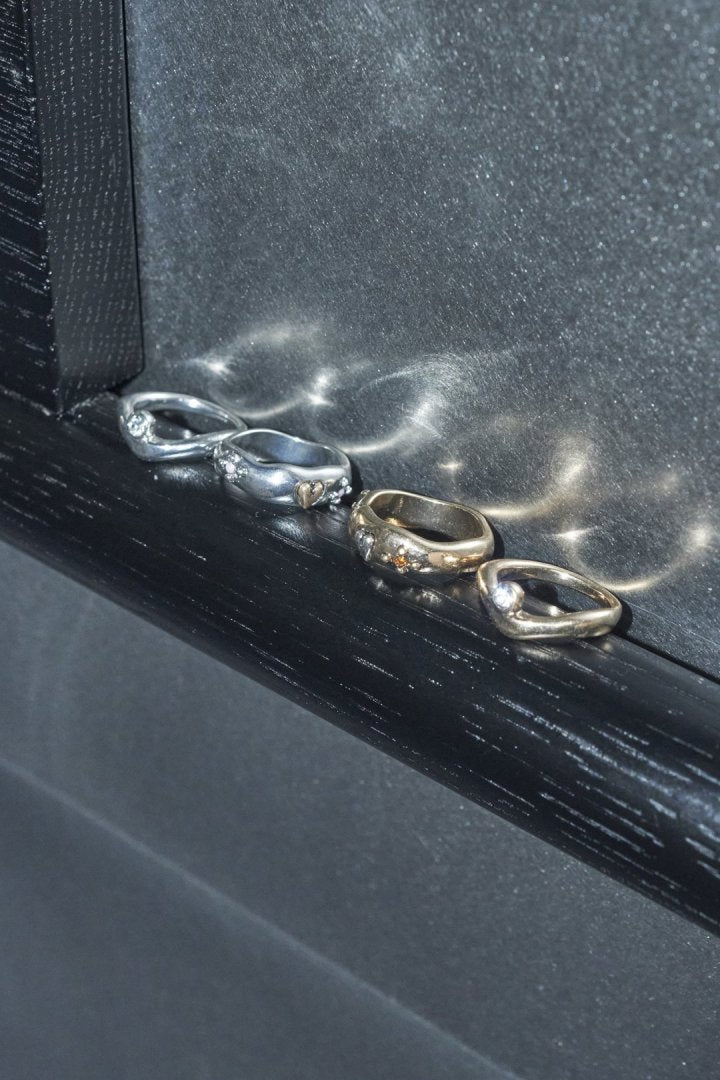 ヴィンテージ ハート エンベッド セット リング