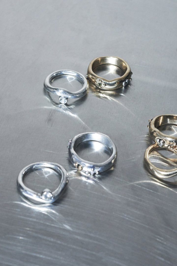 ヴィンテージ ハート エンベッド セット リング