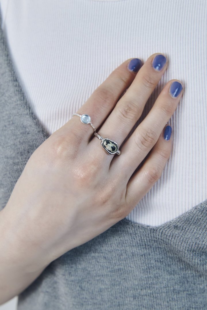 ダルメシアン × カラー ストーン セット リング