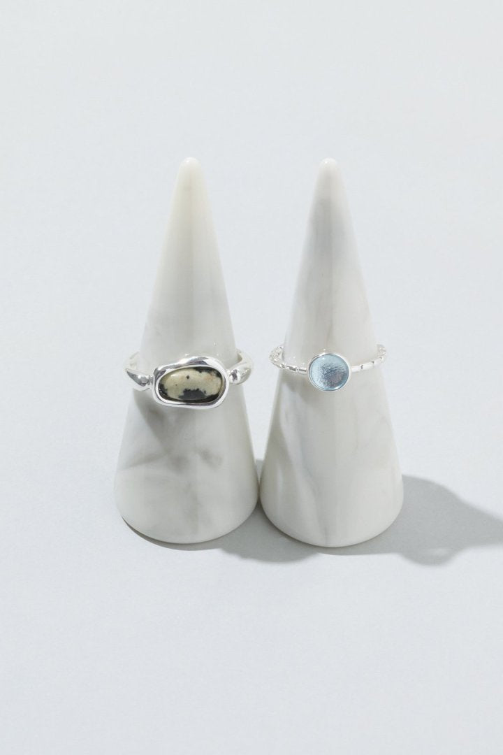 ダルメシアン × カラー ストーン セット リング