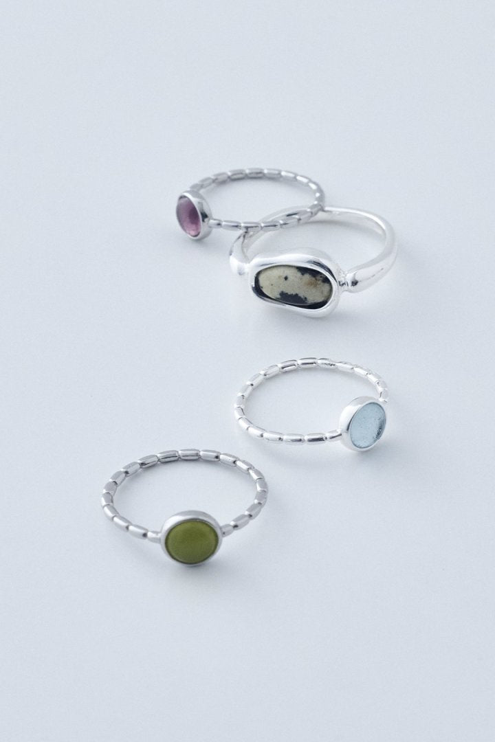 ダルメシアン × カラー ストーン セット リング