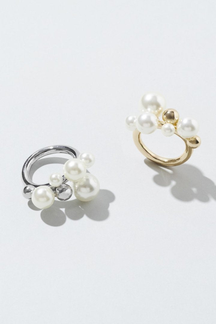 パール × メタル クラスター リング