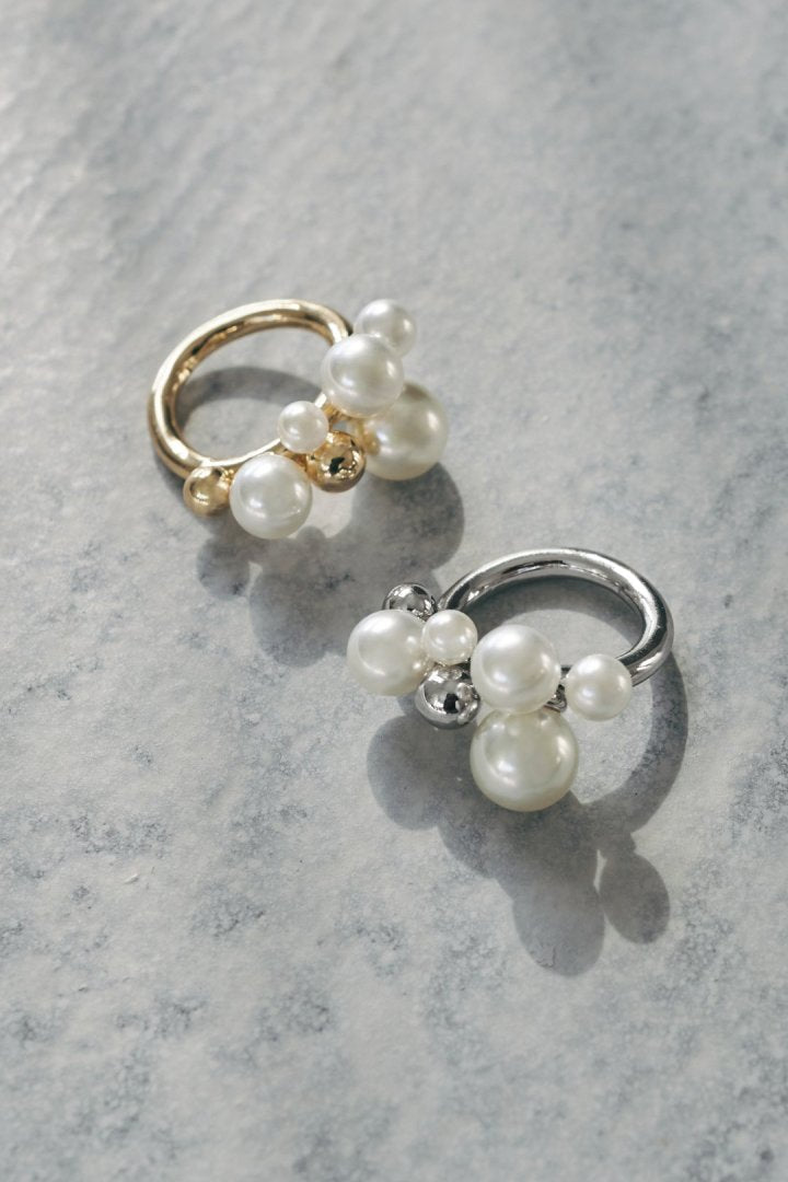 パール × メタル クラスター リング