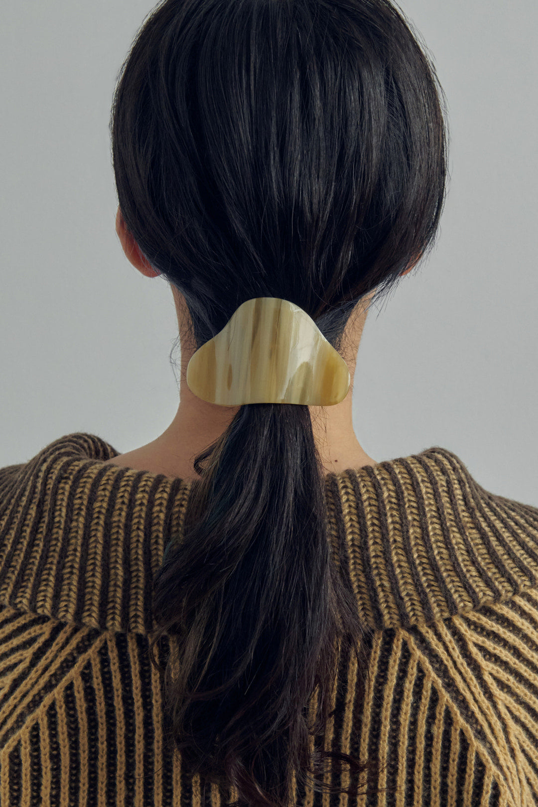 ニュアンス トライアングル アセチ ヘアー クリップ 