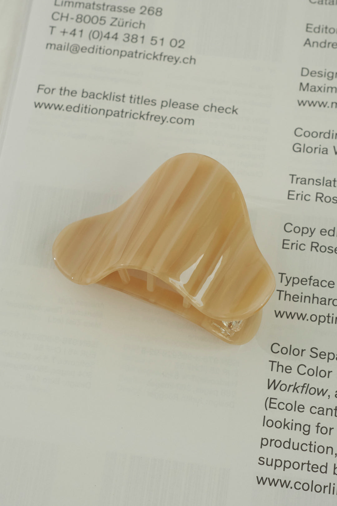 ニュアンス トライアングル アセチ ヘアー クリップ 