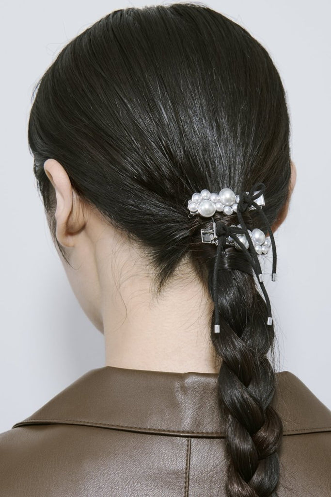 undo ブラック ヘアクリップ 新品未使用 イタリア undo ヘア クリップ BLACK ブラック｜Yahoo