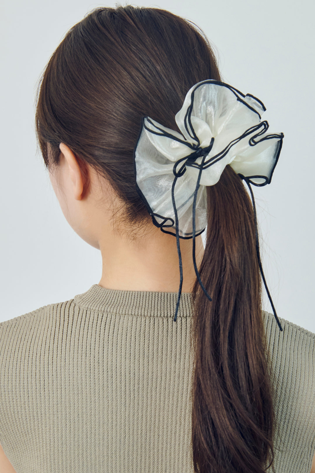 リボン ハング パイピング シュシュ