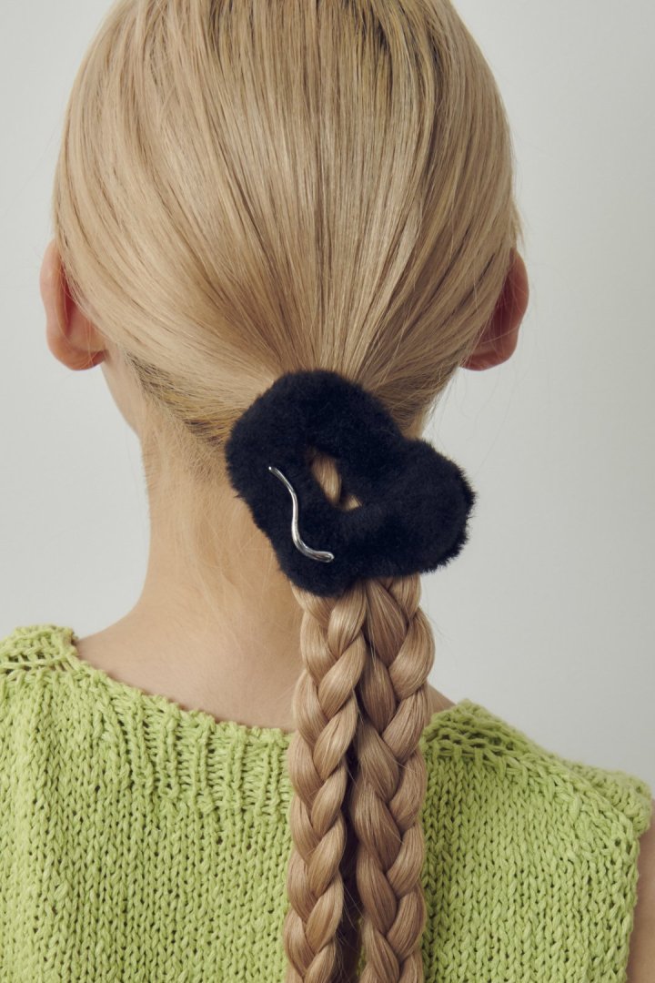 HOLIDAY×para jewelry ハート型フープヘアクリップ ハート パール