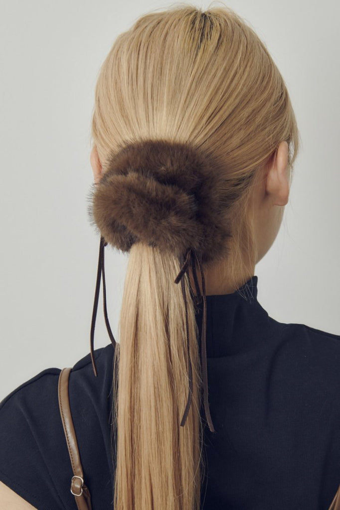 たっぷりボリュームファーシュシュ  アンティークグリーン☆ Lボリュームファーシュシュ｜WEGO（ウィゴー） – WEGO ONLINE STORE