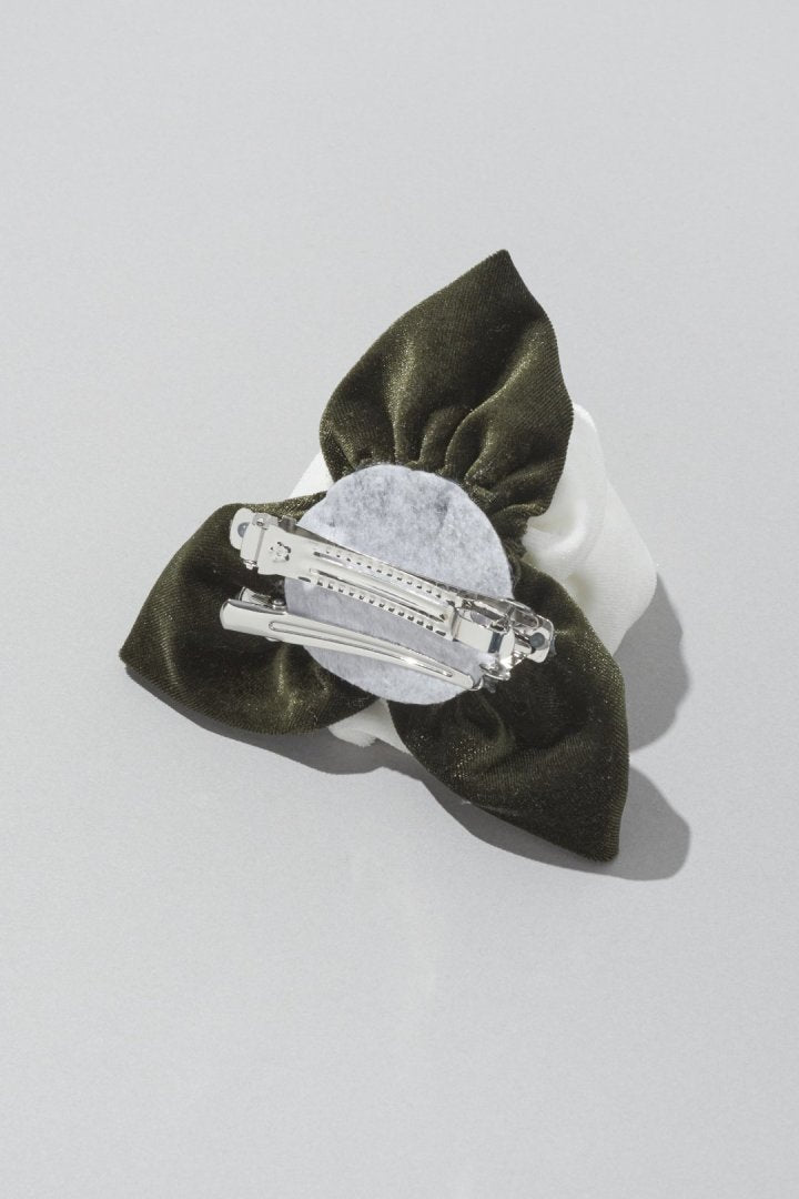 ビッグ ローズ バレッタ