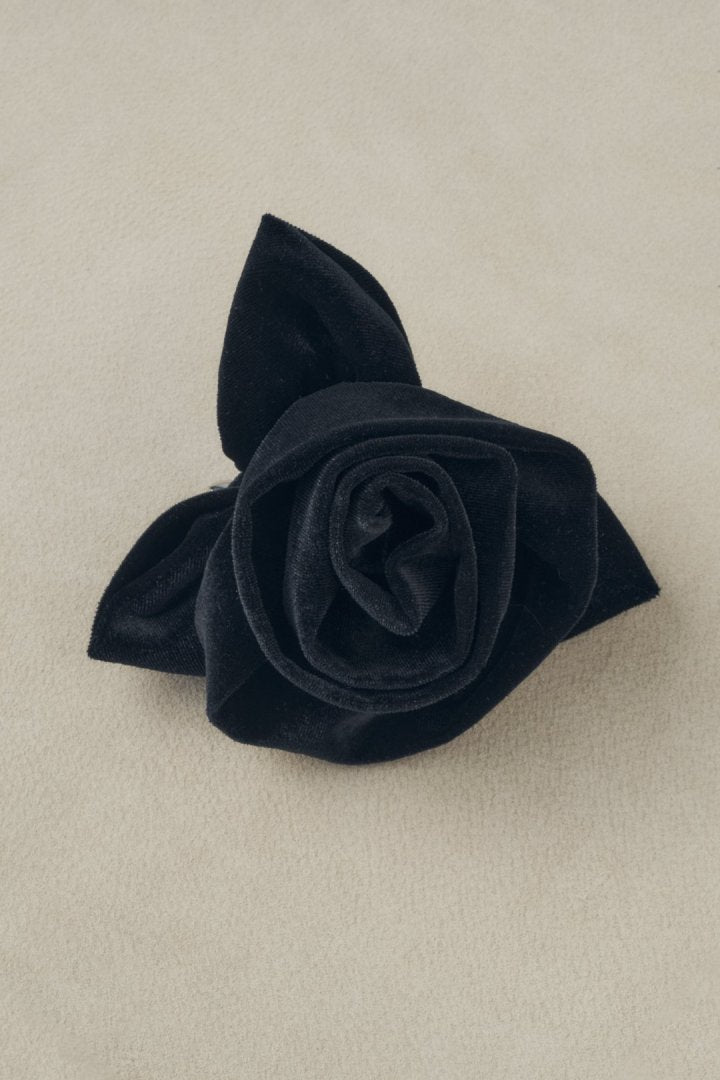 ビッグ ローズ バレッタ