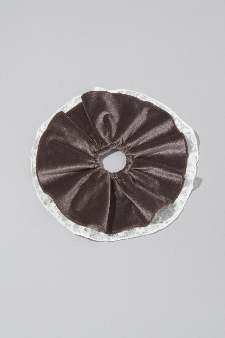 ベロア × レース サーキュラー シュシュ