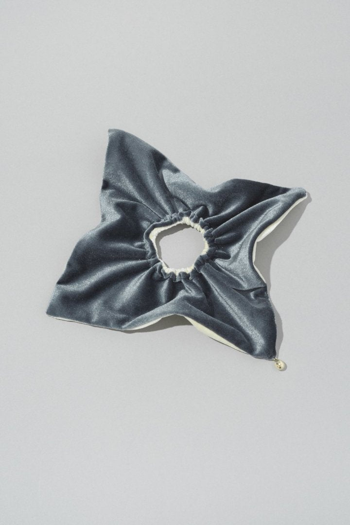 バイカラー ベロア スクエア ビッグ シュシュ