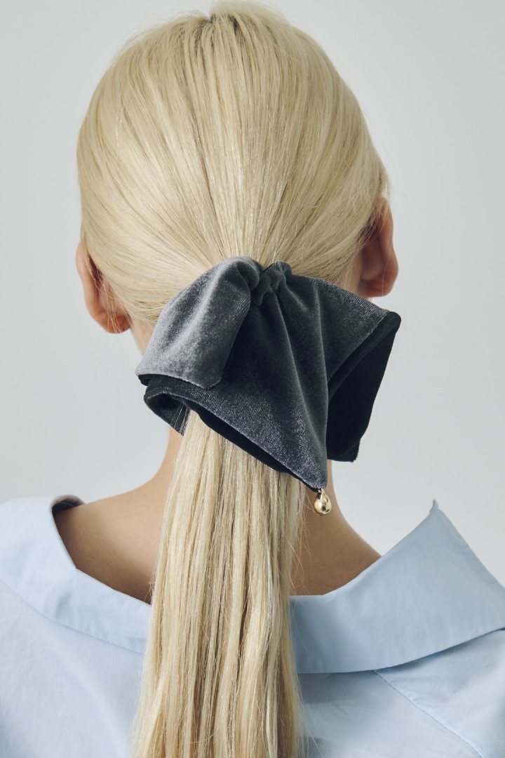 バイカラー ベロア スクエア ビッグ シュシュ