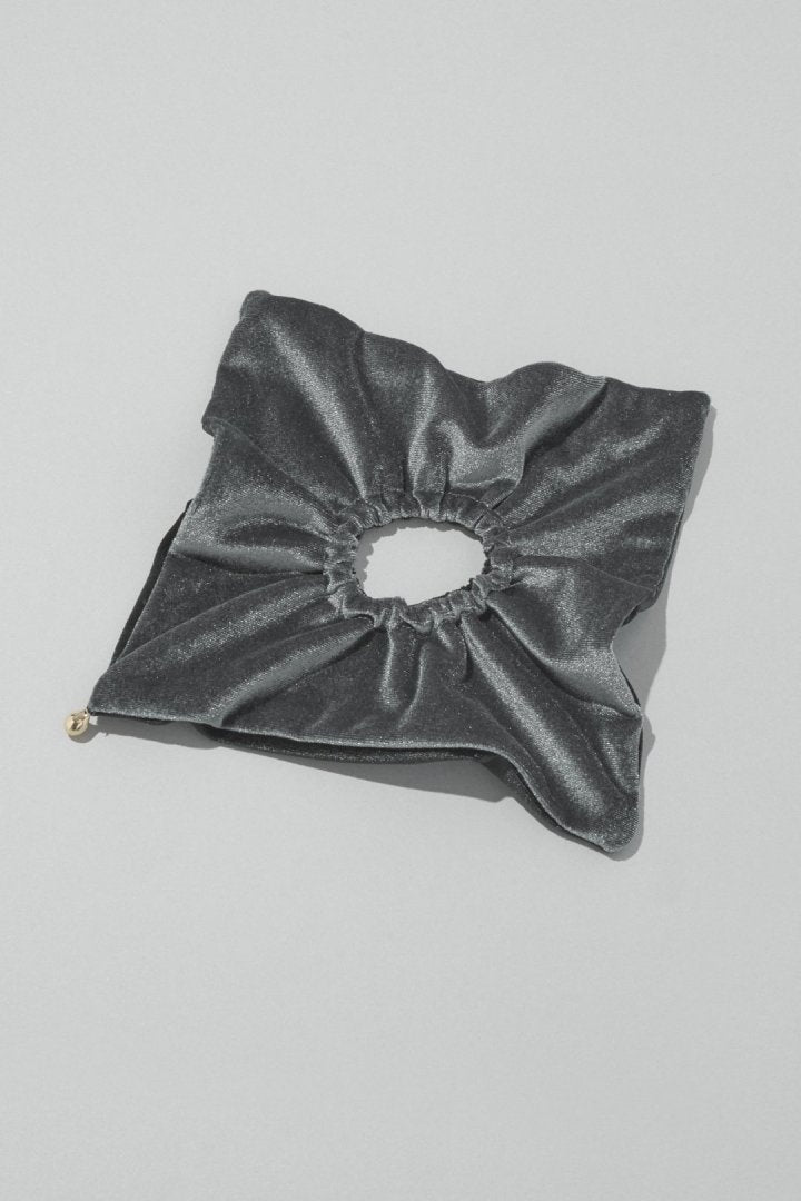 バイカラー ベロア スクエア ビッグ シュシュ