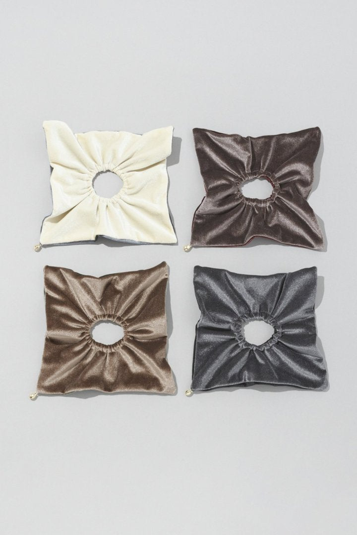 バイカラー ベロア スクエア ビッグ シュシュ