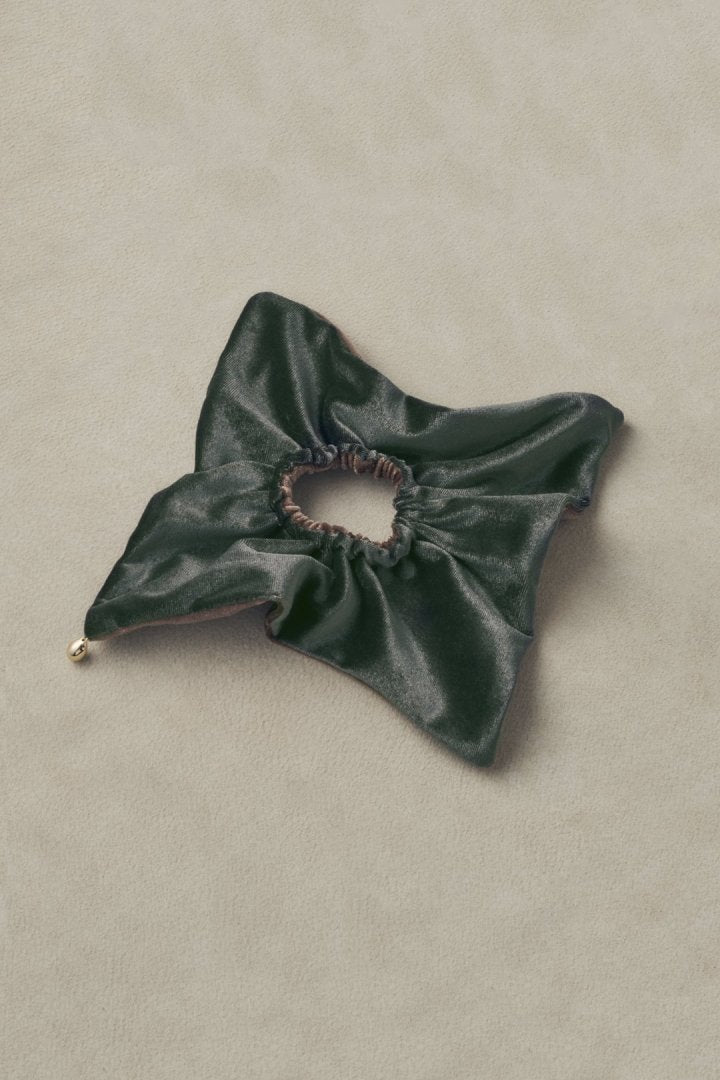 バイカラー ベロア スクエア ビッグ シュシュ