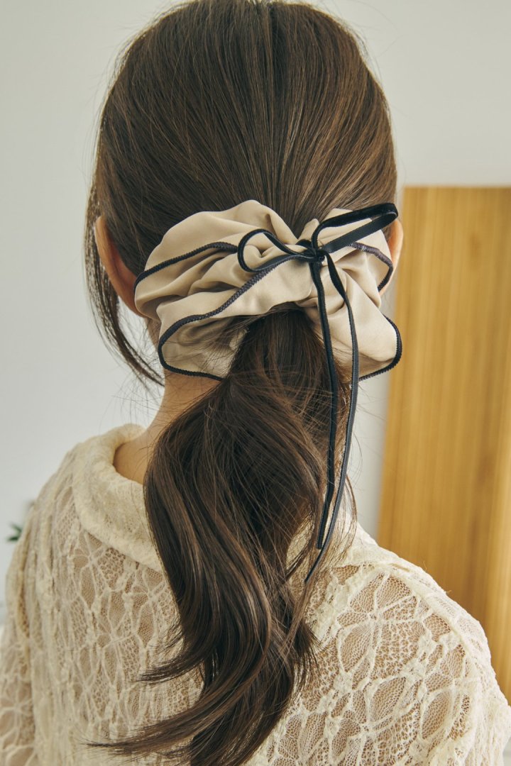 リボン ハング バイカラー シュシュ