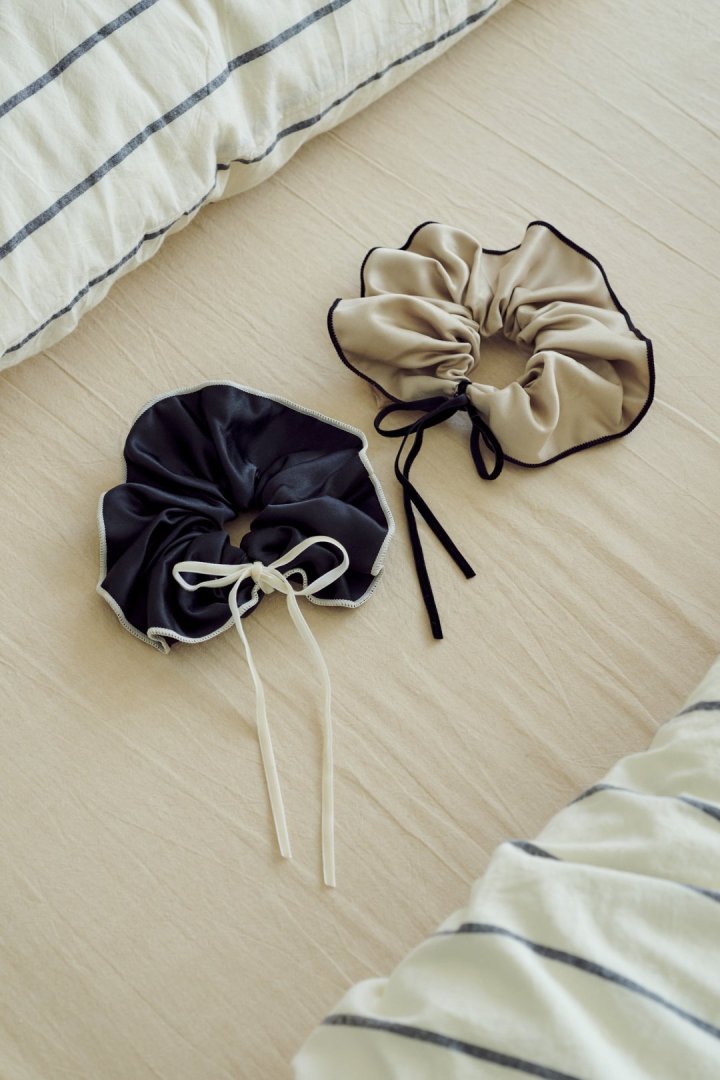 リボン ハング バイカラー シュシュ