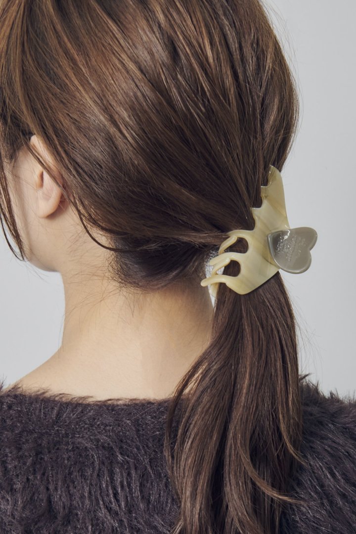 ルーカス ハート ID プレート バンス クリップ