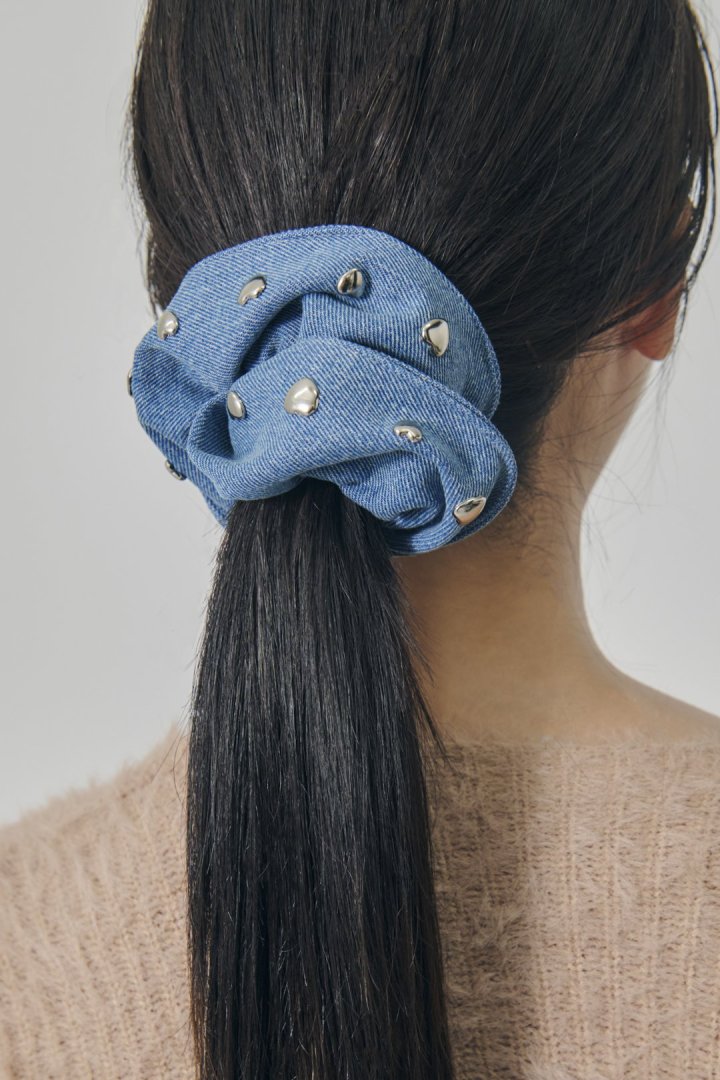 スタッズ デニム シュシュ