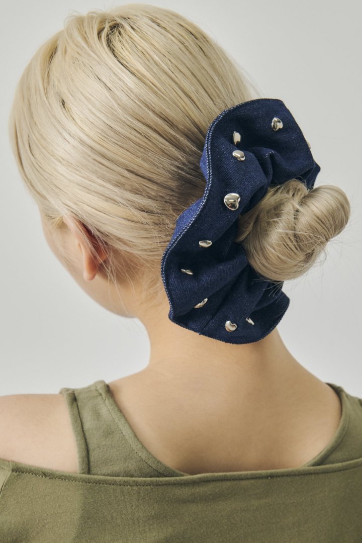 スタッズ デニム シュシュ