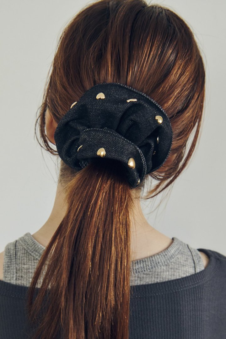 スタッズ デニム シュシュ