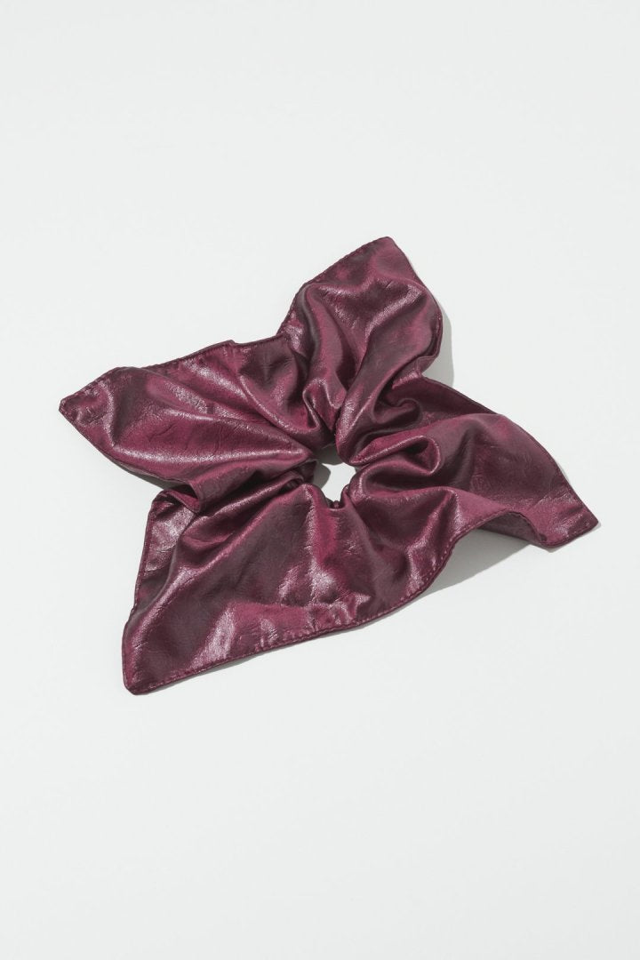 シャイニー スクエア ビッグ シュシュ – GOLDY Onlinestore