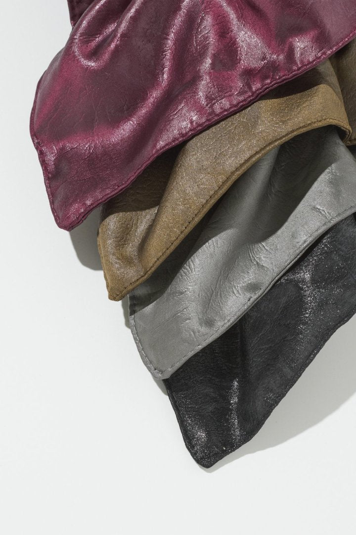 シャイニー スクエア ビッグ シュシュ