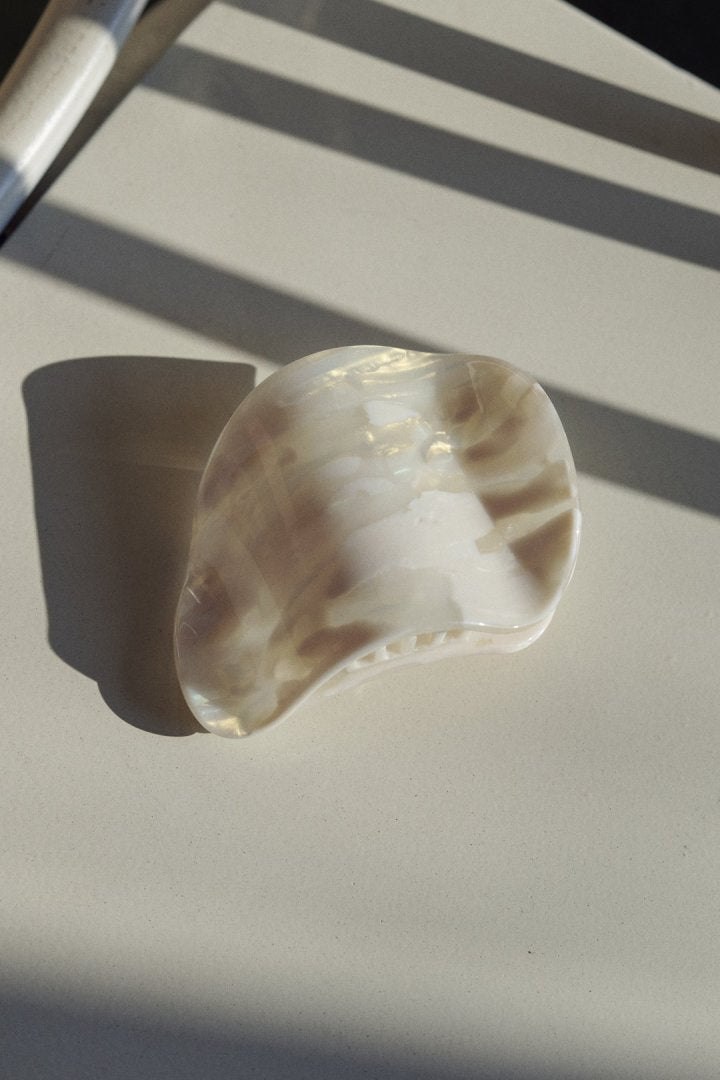 ニュアンス シェイプ アセチ ヘアー クリップ