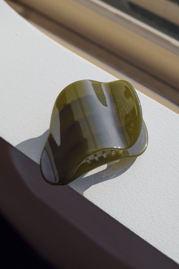 ニュアンス シェイプ アセチ ヘアー クリップ