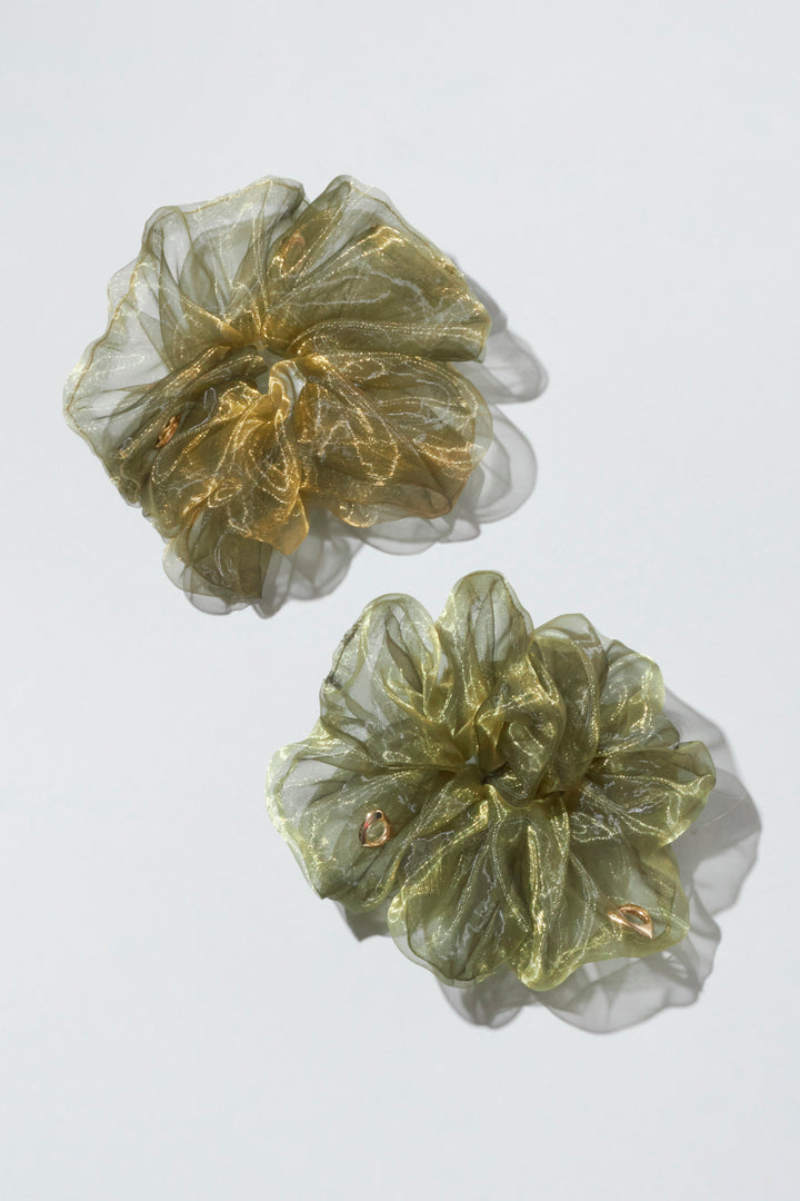 メタル モチーフ シアー シュシュ