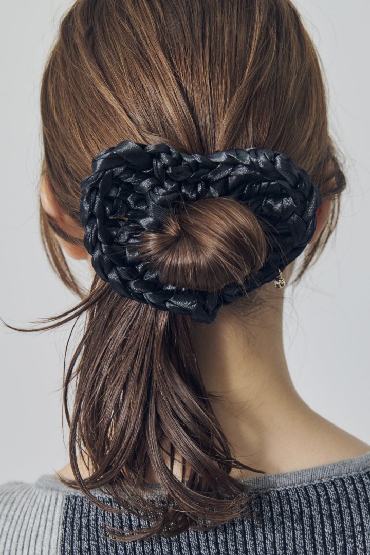 クロシェ モチーフ シュシュ