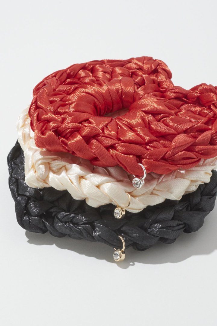 クロシェ モチーフ シュシュ