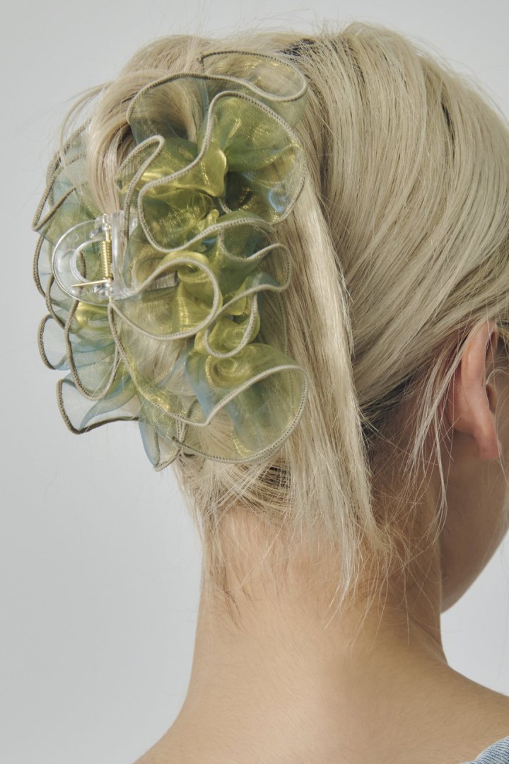 ラッフル シアー バンス クリップ