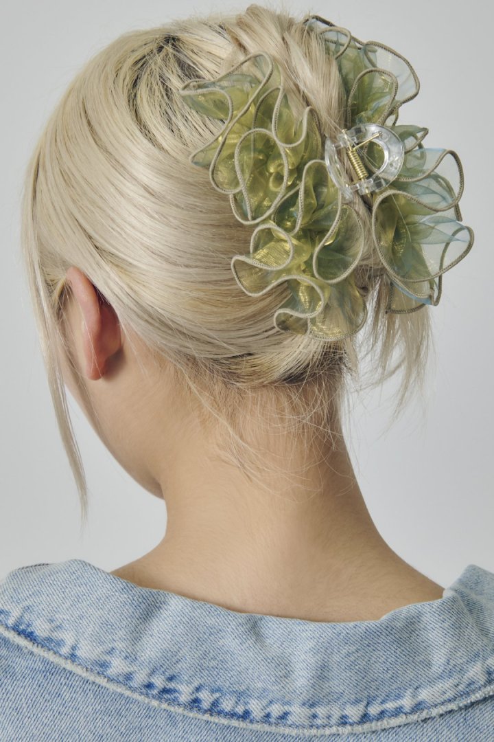 ラッフル シアー バンス クリップ