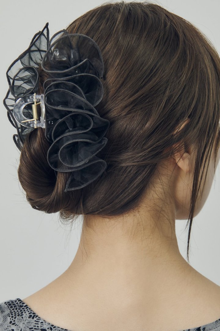 ラッフル シアー バンス クリップ