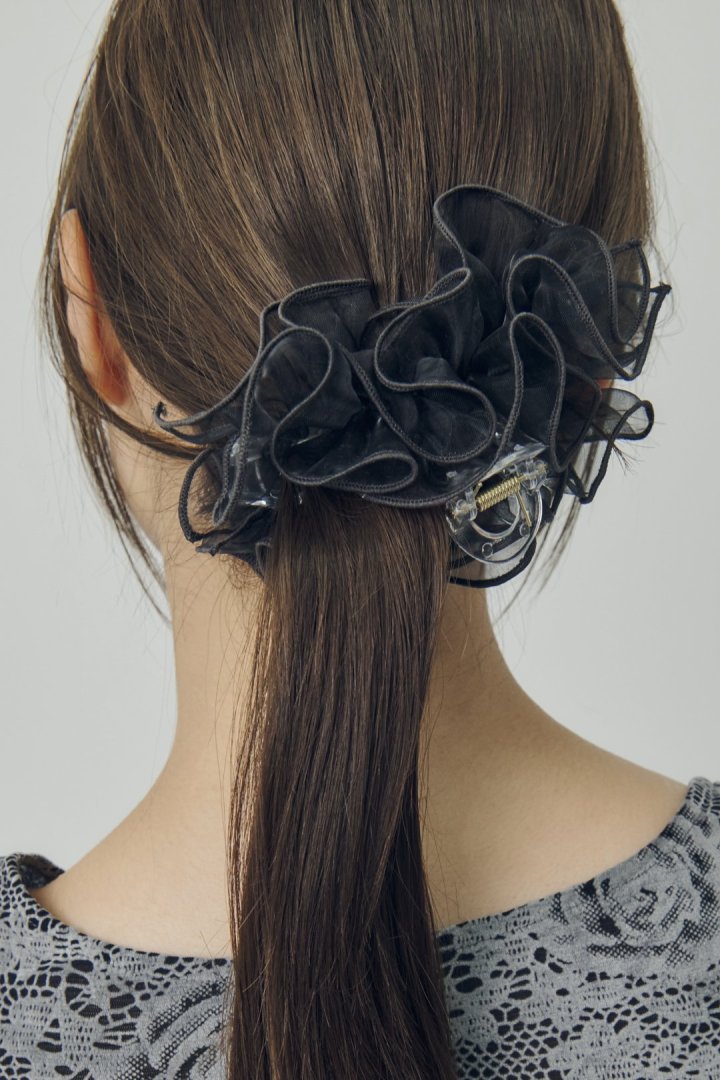 ラッフル シアー バンス クリップ