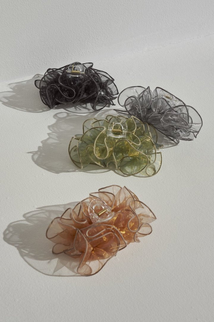 ラッフル シアー バンス クリップ