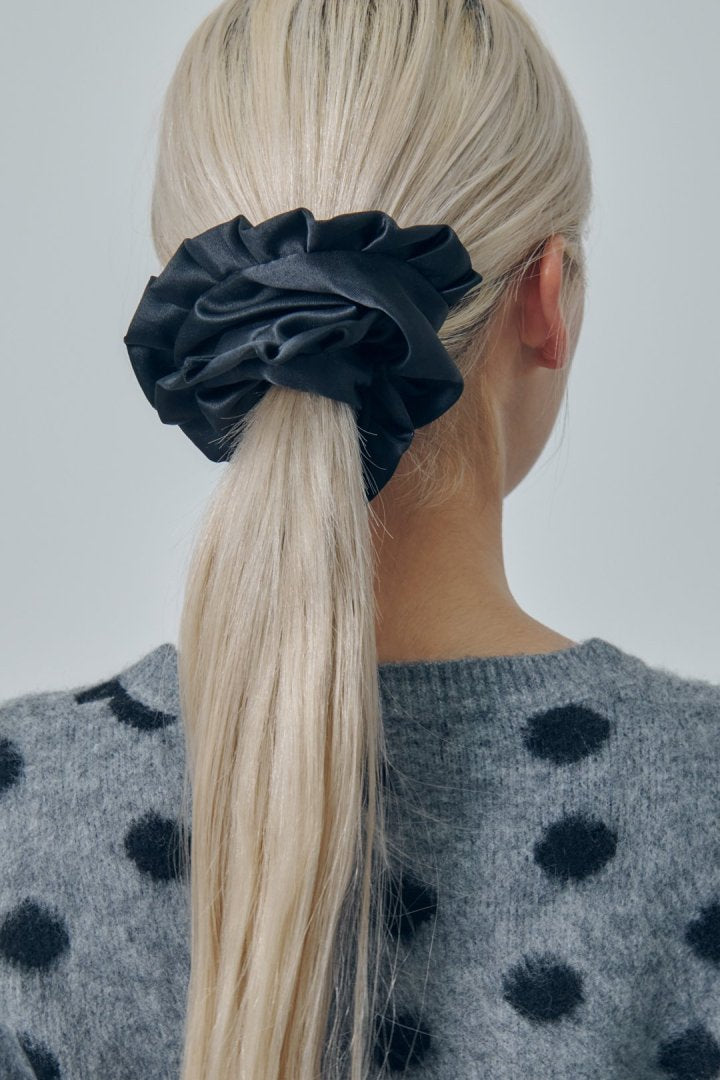 シーン ギャザー シュシュ