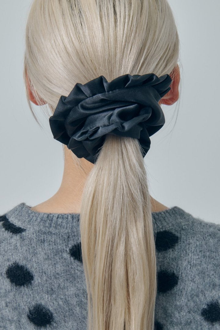 シーン ギャザー シュシュ