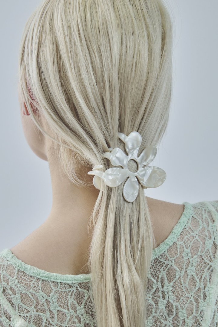 フラワー アセチ バンス クリップ