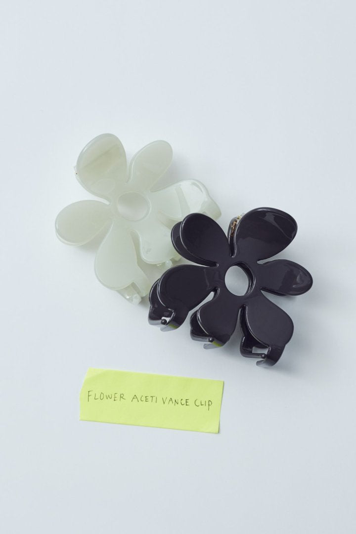 フラワー アセチ バンス クリップ