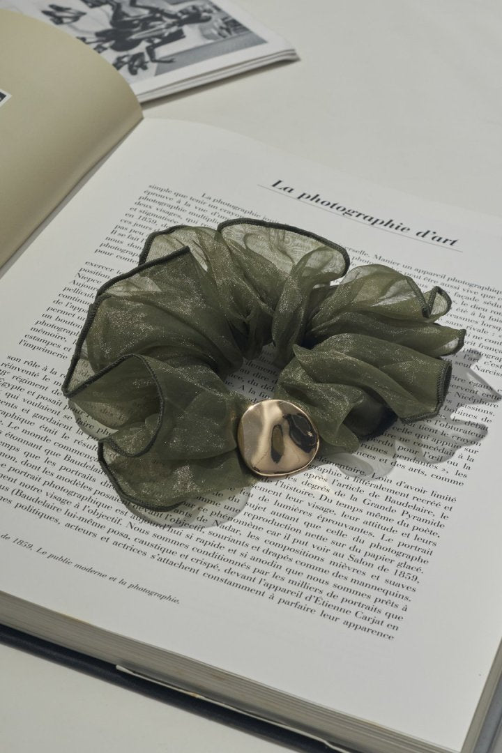 メタル プレート シアー ビッグ シュシュ