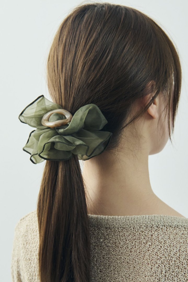 カラー オーバル シアー シュシュ