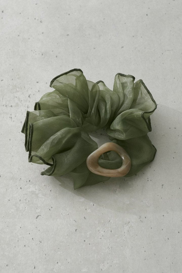 カラー オーバル シアー シュシュ