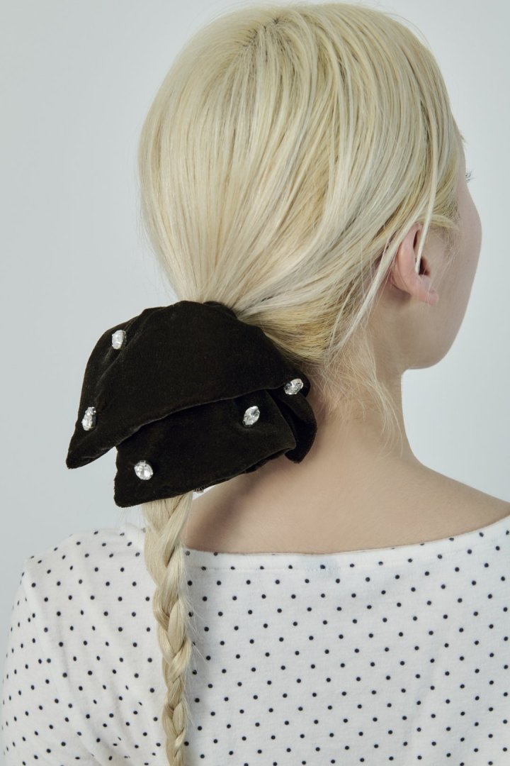 モノトーン ビジュー スクエア ビッグ シュシュ