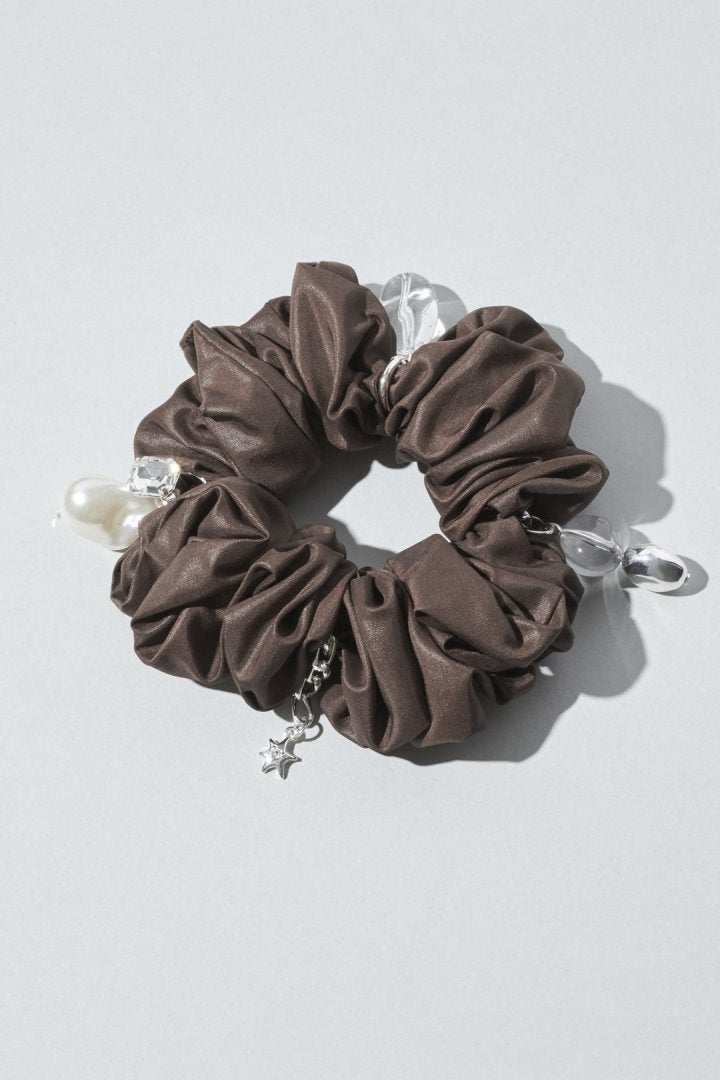 グロウ チャーム サテン シュシュ