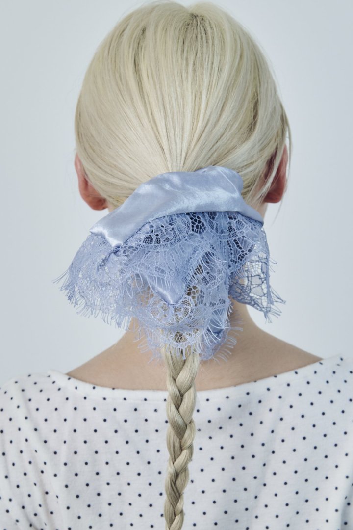 サテン × レース スクエア ビッグ シュシュ