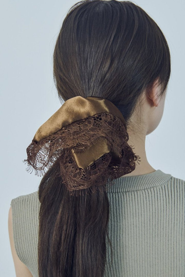 サテン × レース スクエア ビッグ シュシュ